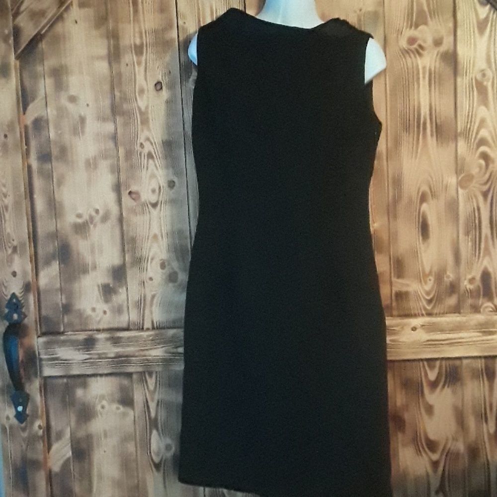 London Times Sleeveless Black Dress -> London times sleeveless black dress